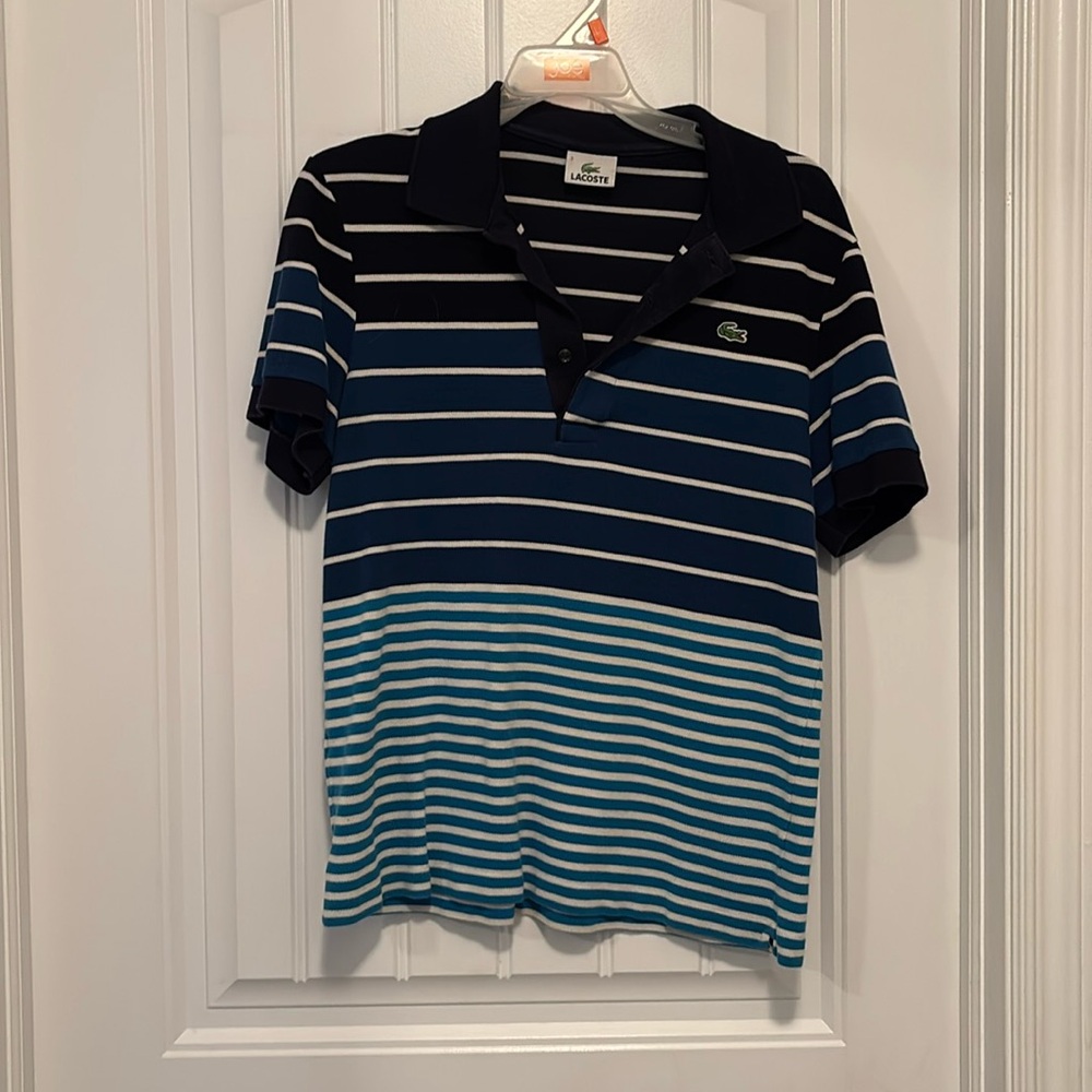Lacoste tee